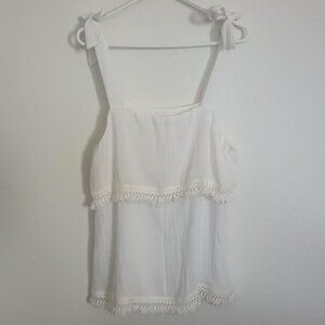 DAVI & DANI WOMEN'S TOP WHITE TIE SHOULDER DOUBLE LAYER POM POM HEM BOHO NWT MED